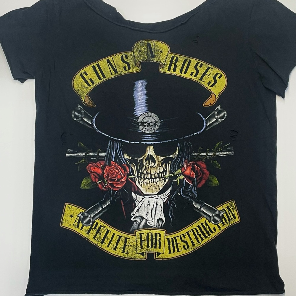 GunsNRoses distressed Tee